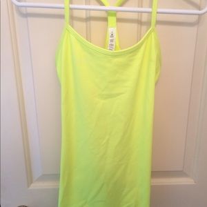 Lululemon tank